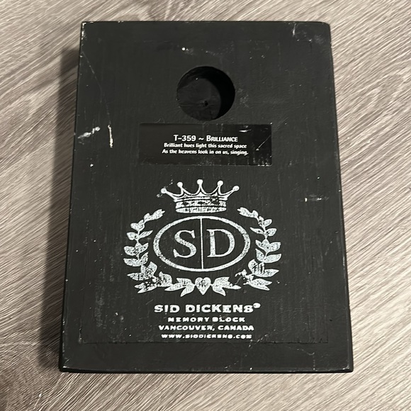 COPY - Sid Dickens- Brilliance (retired) - Picture 2 of 3